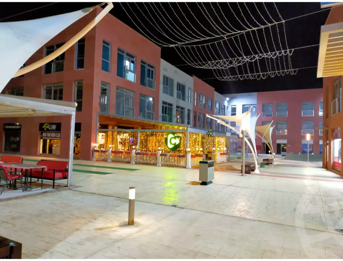 https://aqarmap.com.eg/en/listing/5692511-for-rent-cairo-el-sheikh-zayed-city-compounds-the-courtyard-mall-dorra