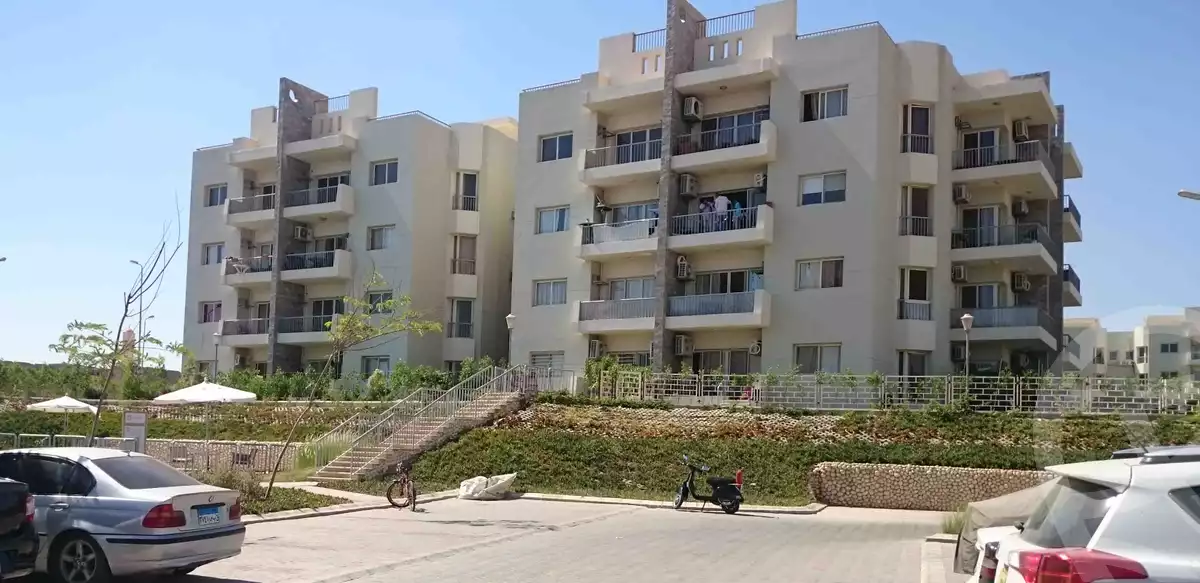 https://aqarmap.com.eg/en/listing/5692585-for-rent-cairo-el-sheikh-zayed-city-compounds-dh-drys