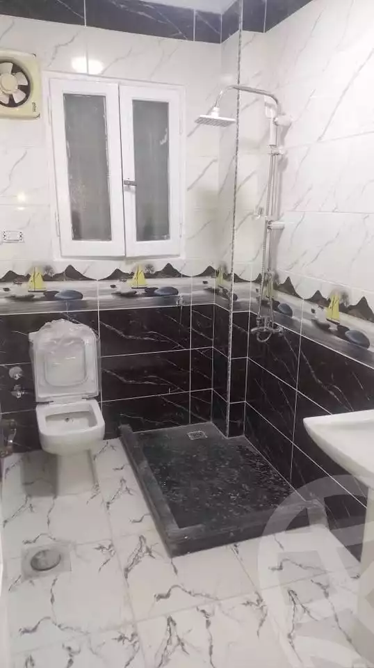 https://aqarmap.com.eg/ar/listing/5693559-for-sale-alexandria-sydy-bshr-sydy-bshr-bhry-shr-mhmwd-l-yswy