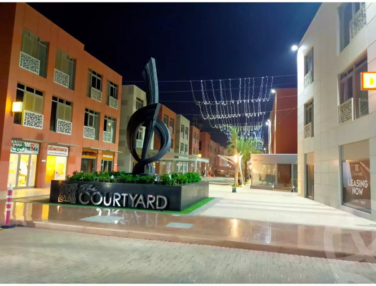 https://aqarmap.com.eg/ar/listing/5695316-for-rent-cairo-el-sheikh-zayed-city-compounds-the-courtyard-mall-dorra