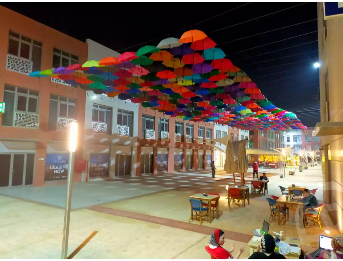 https://aqarmap.com.eg/ar/listing/5695316-for-rent-cairo-el-sheikh-zayed-city-compounds-the-courtyard-mall-dorra