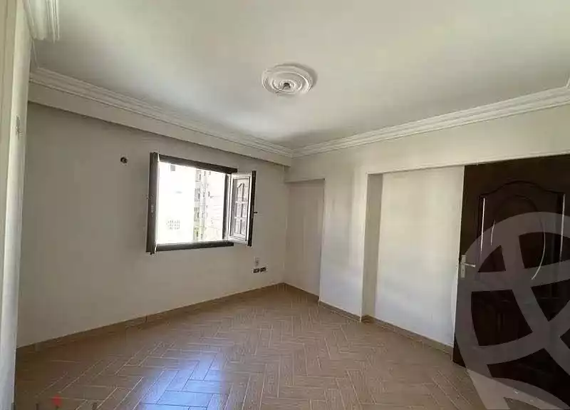 https://aqarmap.com.eg/ar/listing/5695873-for-sale-cairo-new-cairo-el-narges-el-narges-omarat-abdul-rahman-al-rafie-st