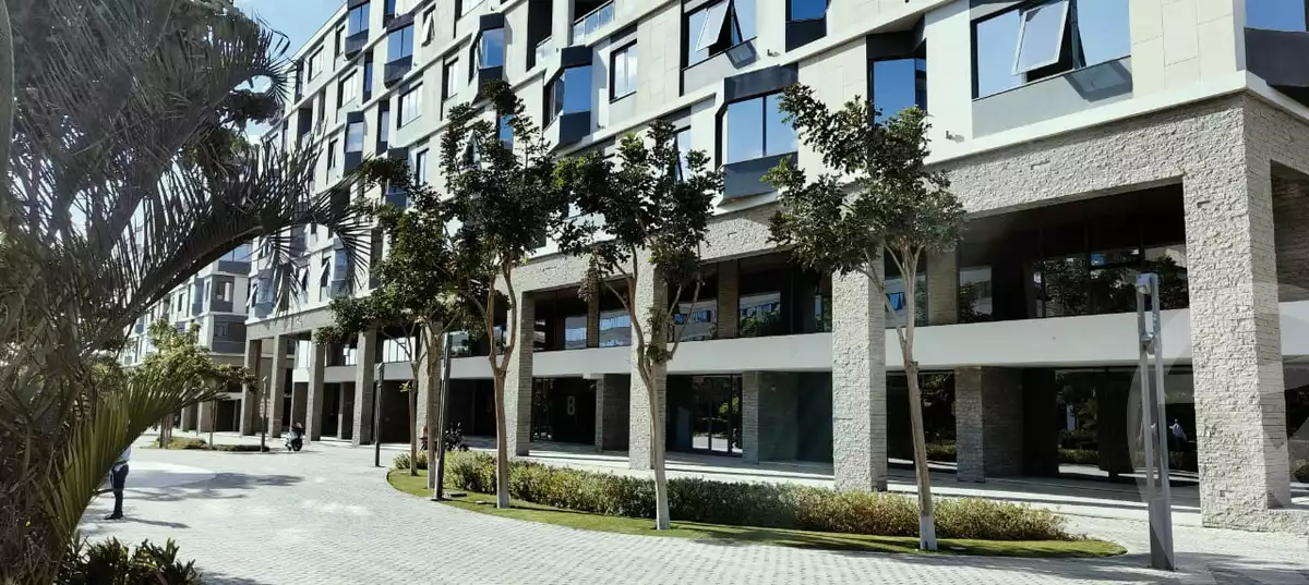 https://aqarmap.com.eg/ar/listing/5696016-for-rent-cairo-el-sheikh-zayed-city-compounds-dh-bwrtl-mwl-swdyk