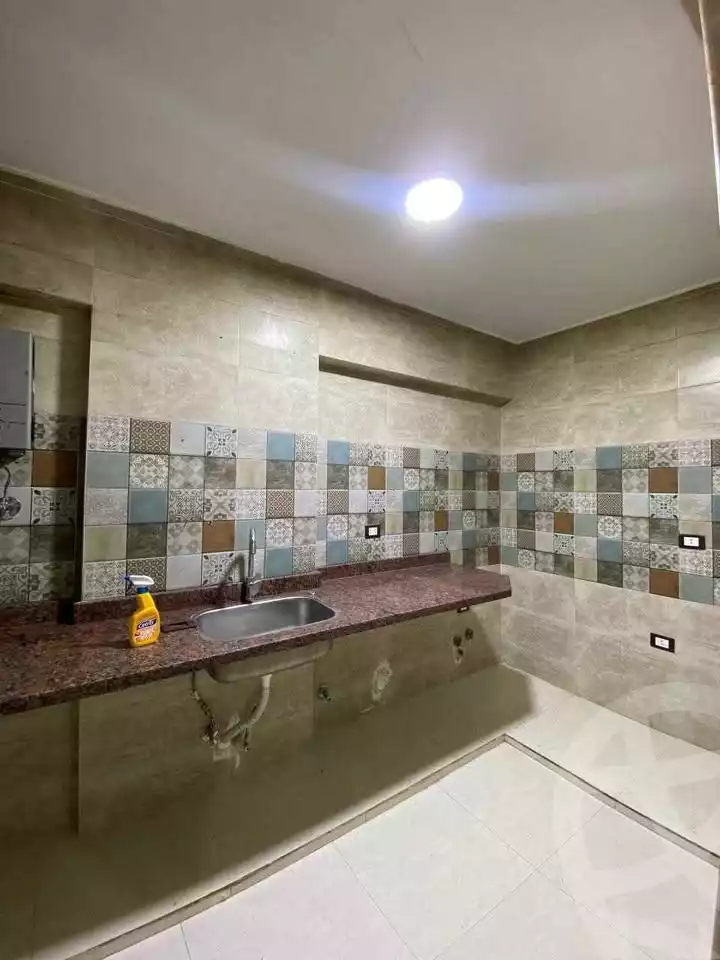 https://aqarmap.com.eg/en/listing/5696709-for-sale-alexandria-l-jmy-lbytsh-el-reyad-st