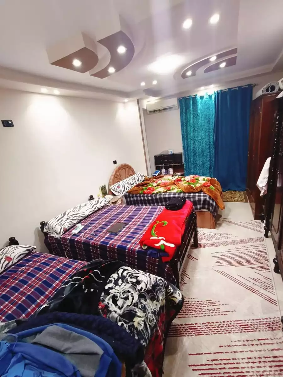 https://aqarmap.com.eg/en/listing/5697586-for-sale-alexandria-l-jmy-el-hanouvel-el-kholafaa-el-rashdeen-st
