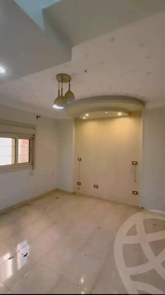 https://aqarmap.com.eg/en/listing/5697607-for-sale-alexandria-zezenia-ibrahim-el-attar-st
