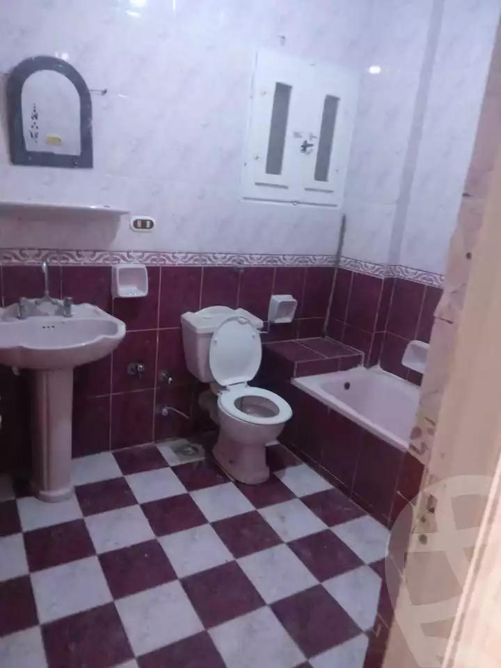 https://aqarmap.com.eg/ar/listing/5698184-for-sale-alexandria-l-jmy-el-hanouvel-abd-el-moneam-gaber-st
