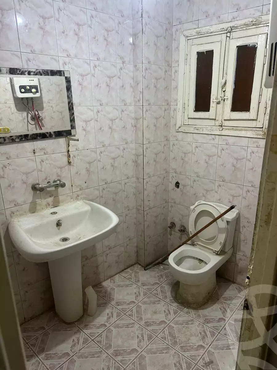 https://aqarmap.com.eg/en/listing/5698971-for-sale-alexandria-l-jmy-lbytsh-el-hay-st