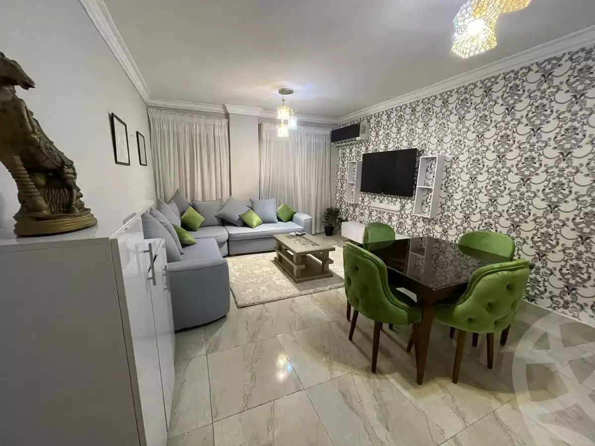 https://aqarmap.com.eg/en/listing/5699371-for-rent-cairo-el-sheikh-zayed-city-compounds-jn-zyd