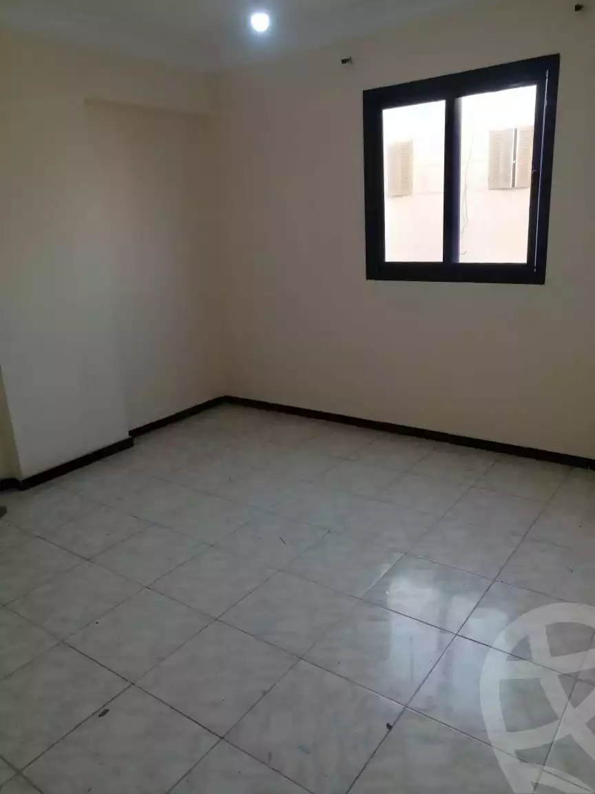 https://aqarmap.com.eg/en/listing/5699572-for-sale-alexandria-moharram-bey-saleh-al-hedini-st