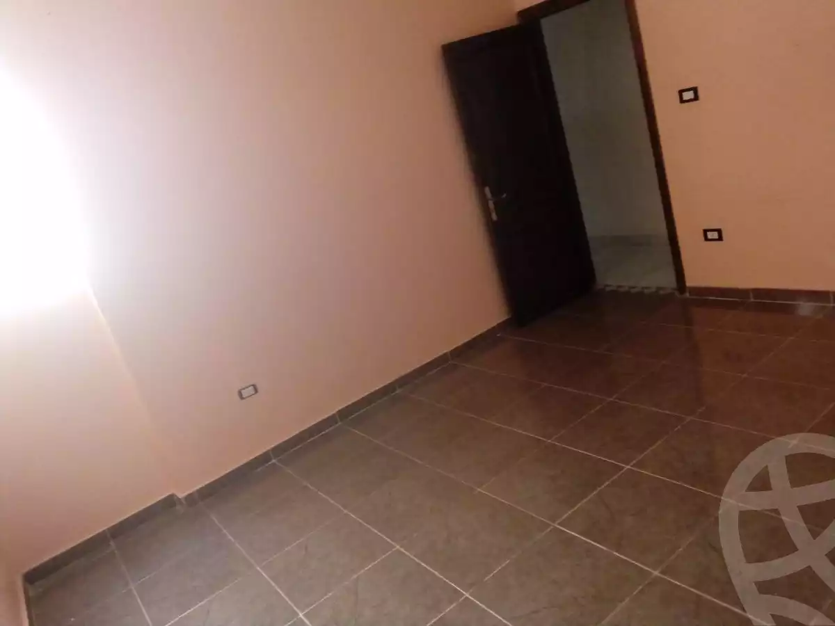 https://aqarmap.com.eg/en/listing/5700304-for-rent-alexandria-l-jmy-el-kilo-21