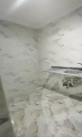 https://aqarmap.com.eg/en/listing/5702320-for-sale-cairo-helwan-hadayek-helwan-el-eshrein-st