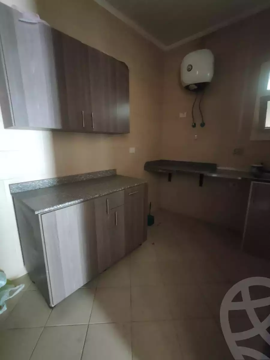 https://aqarmap.com.eg/en/listing/5702561-for-rent-cairo-el-sheikh-zayed-city-compounds-dh-drys