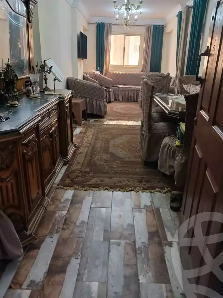https://aqarmap.com.eg/en/listing/5703369-for-sale-alexandria-zezenia-mostafa-abd-el-razik-st