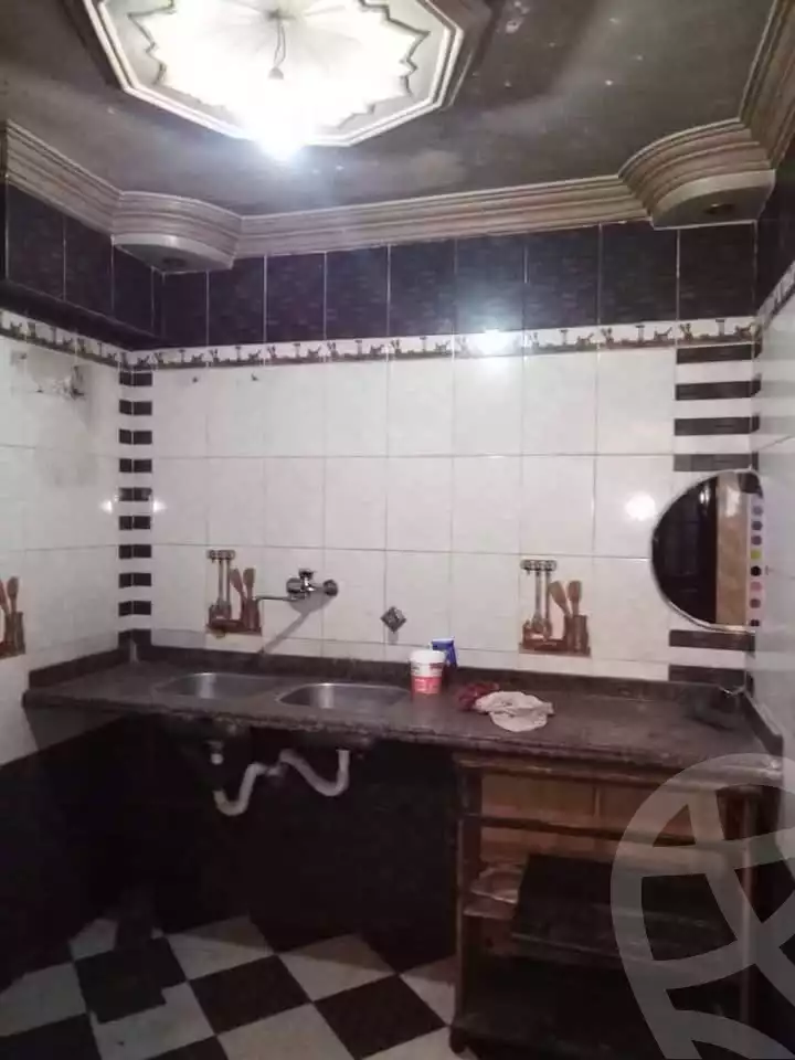 https://aqarmap.com.eg/ar/listing/5705556-for-sale-cairo-ain-shams-ain-shams-el-sharkia-el-eshrein-stt