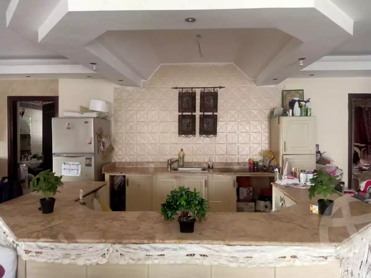 https://aqarmap.com.eg/en/listing/5705975-for-sale-cairo-el-sheikh-zayed-city-compounds-el-yasmeen-compound
