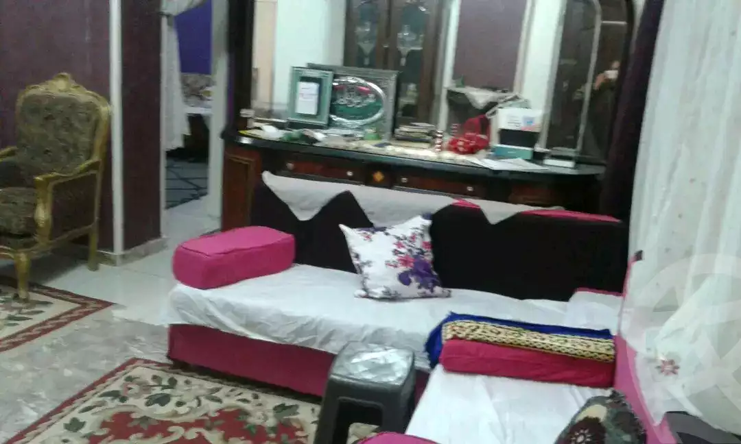 https://aqarmap.com.eg/ar/listing/5706113-for-sale-alexandria-l-jmy-bw-ywsf-el-forn-st