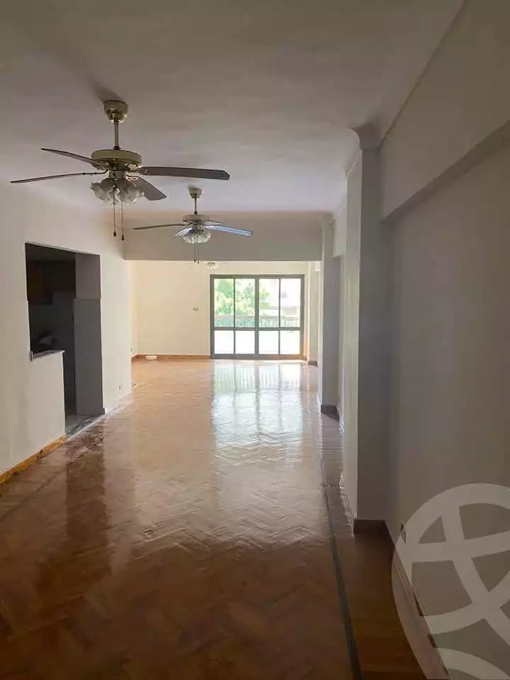 https://aqarmap.com.eg/ar/listing/5706690-for-sale-alexandria-zezenia-el-amir-gameel-st