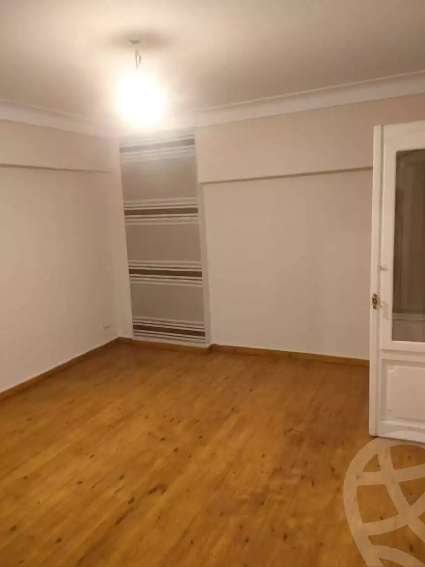 https://aqarmap.com.eg/en/listing/5706703-for-sale-alexandria-ganaklis-shr-bw-qyr-tryq-lhry