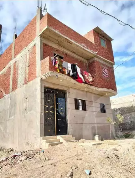 https://aqarmap.com.eg/ar/listing/5707025-for-sale-alexandria-el-montazah-el-malaha-st
