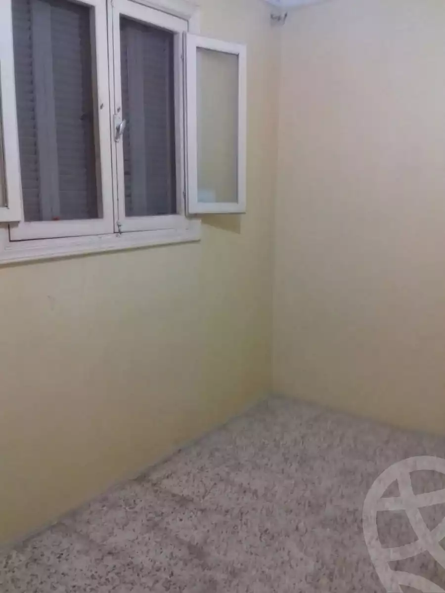 https://aqarmap.com.eg/en/listing/5707361-for-rent-alexandria-moharram-bey-kanal-al-mahmoudeya-al-bahri-st