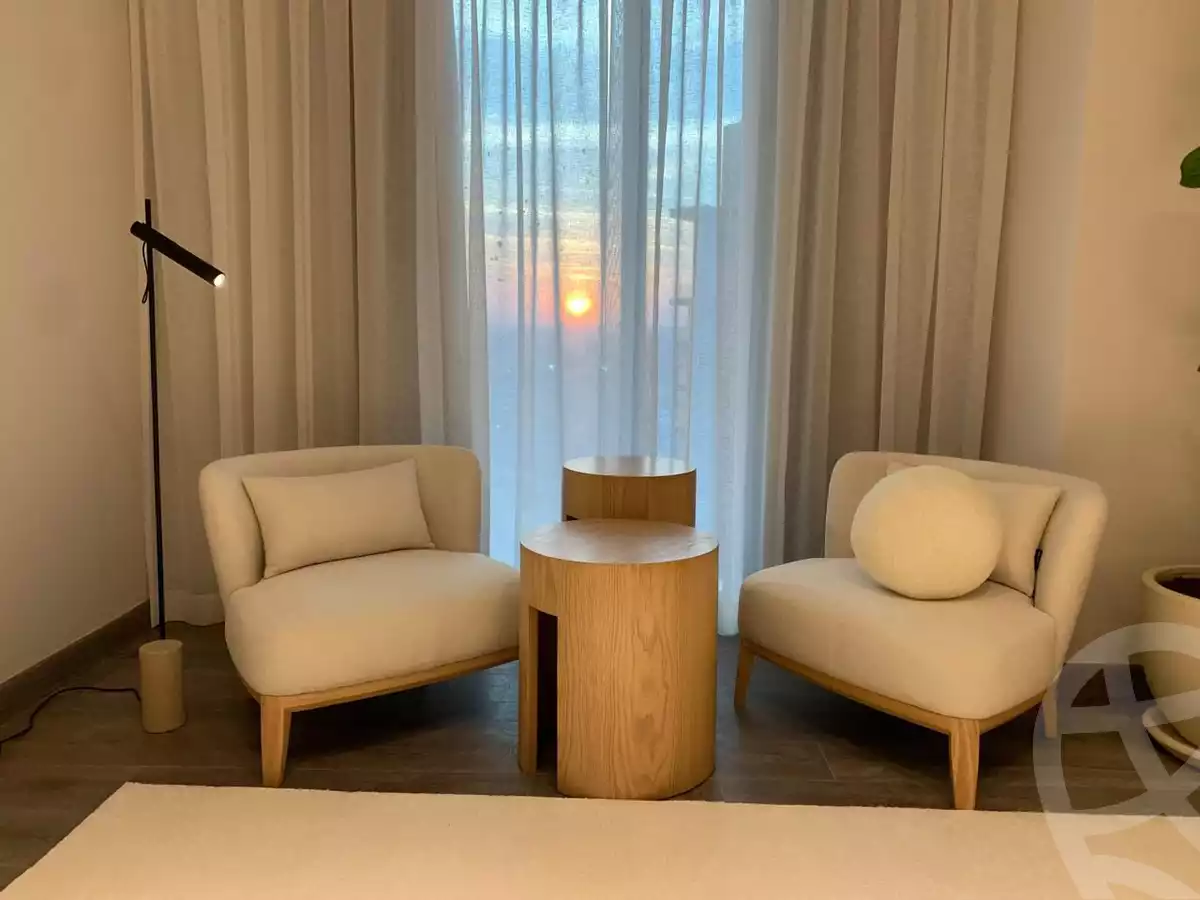 https://aqarmap.com.eg/ar/listing/5707634-for-sale-cairo-el-sheikh-zayed-city-compounds-zyd-wr-llttwyr-park-towers-zed-el-sheikh-zayed-compound