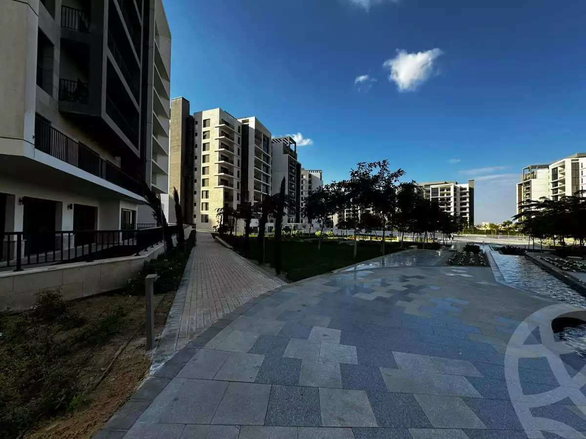 https://aqarmap.com.eg/ar/listing/5707665-for-sale-cairo-el-sheikh-zayed-city-compounds-zyd-wr-llttwyr-z-tower