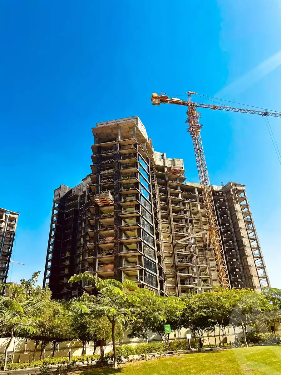 https://aqarmap.com.eg/ar/listing/5707665-for-sale-cairo-el-sheikh-zayed-city-compounds-zyd-wr-llttwyr-z-tower