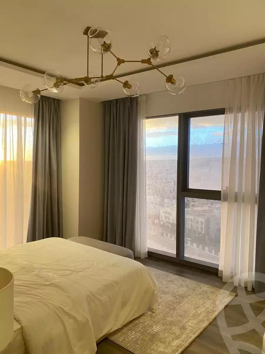 https://aqarmap.com.eg/ar/listing/5707708-for-sale-cairo-el-sheikh-zayed-city-compounds-zyd-wr-llttwyr-park-towers-zed-el-sheikh-zayed-compound