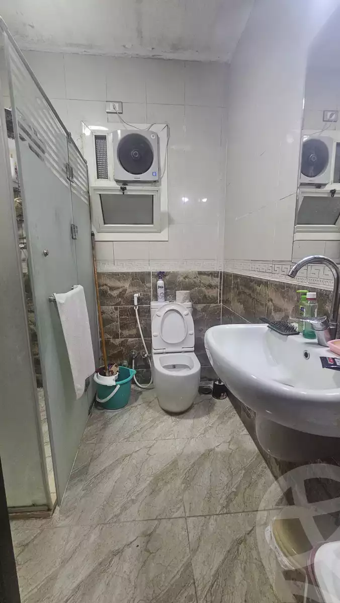 https://aqarmap.com.eg/en/listing/5708015-for-sale-cairo-el-sheikh-zayed-city-compounds-hadayek-el-mohandiseen