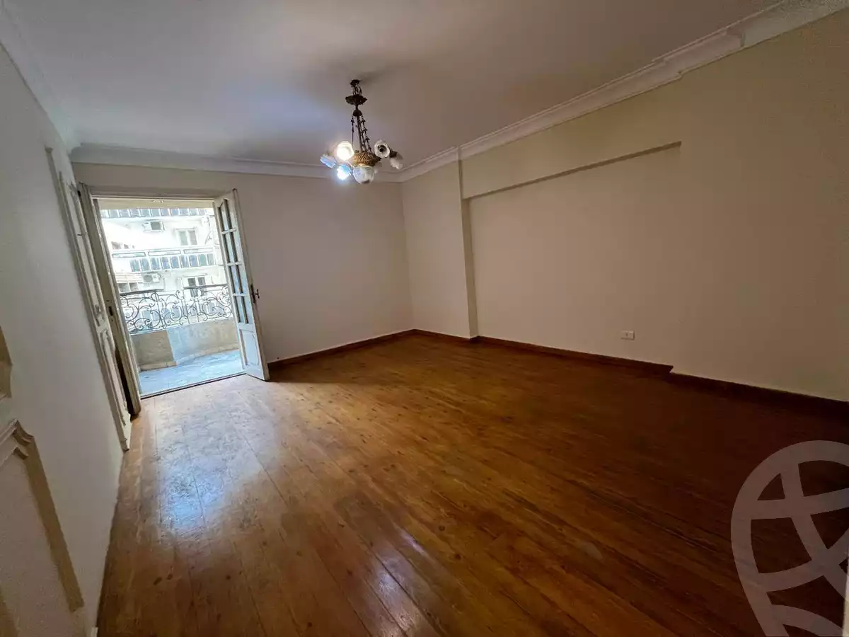 https://aqarmap.com.eg/en/listing/5708073-for-sale-alexandria-ganaklis