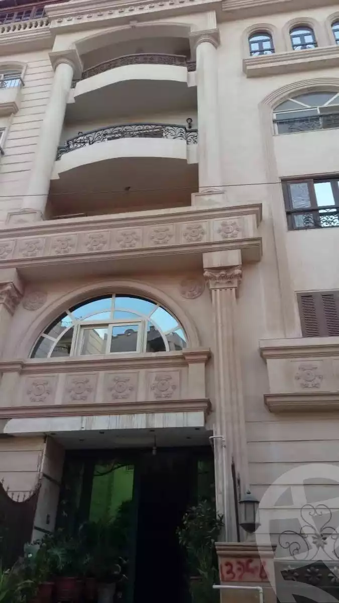 https://aqarmap.com.eg/en/listing/5709110-for-sale-cairo-mokattam-lhdb-l-ly-adly-el-melegy-st