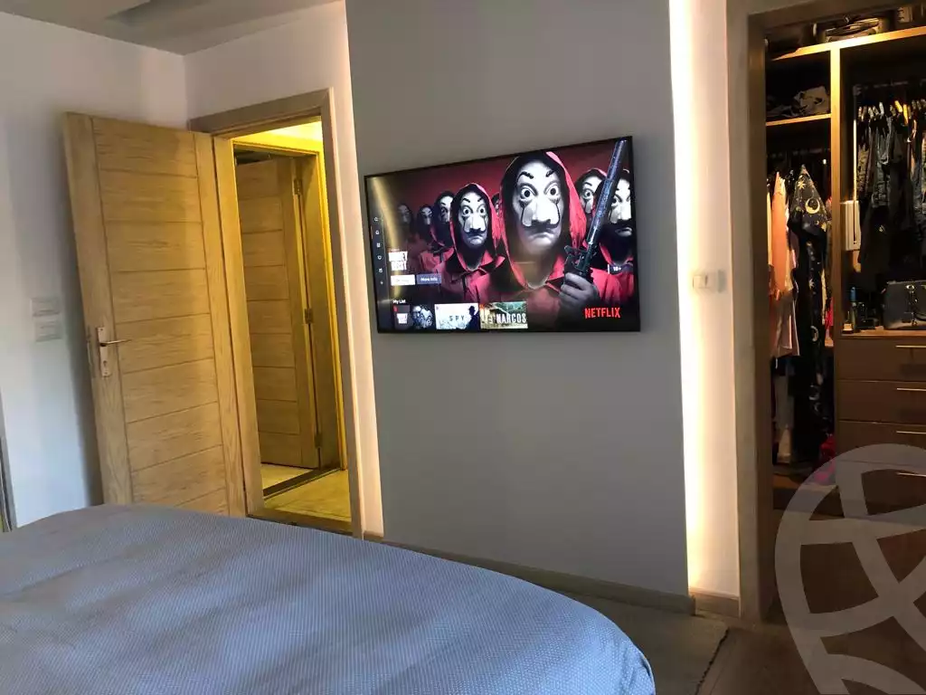 https://aqarmap.com.eg/en/listing/5710610-for-sale-cairo-el-sheikh-zayed-city-compounds-dh-drys