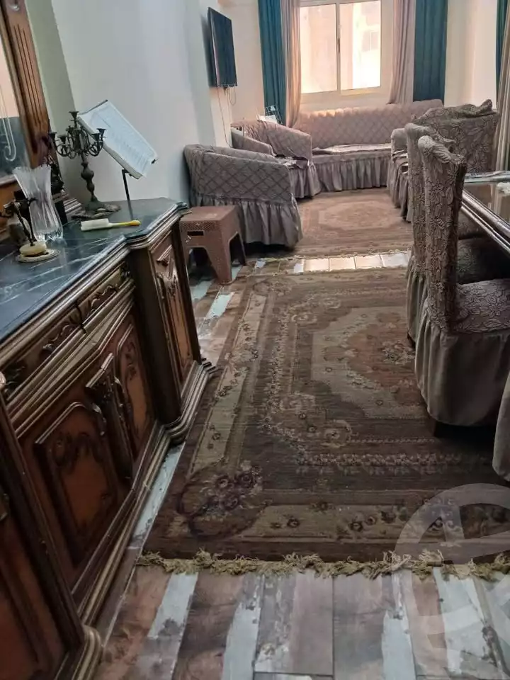 https://aqarmap.com.eg/en/listing/5711214-for-sale-alexandria-zezenia-mostafa-abd-el-razik-st