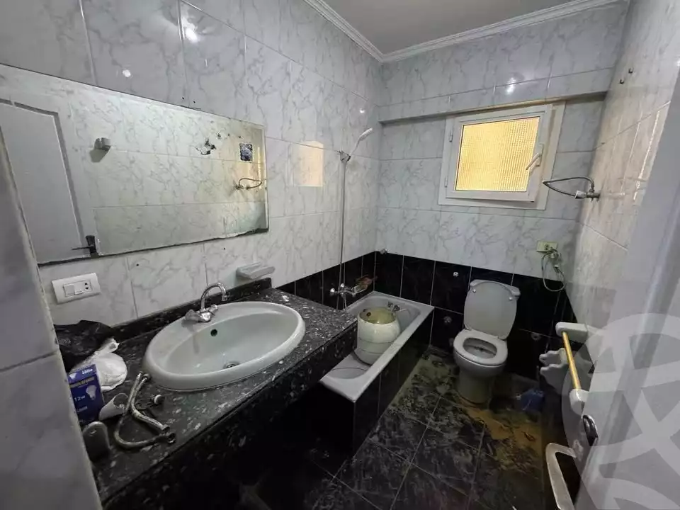 https://aqarmap.com.eg/en/listing/5711232-for-rent-alexandria-zezenia