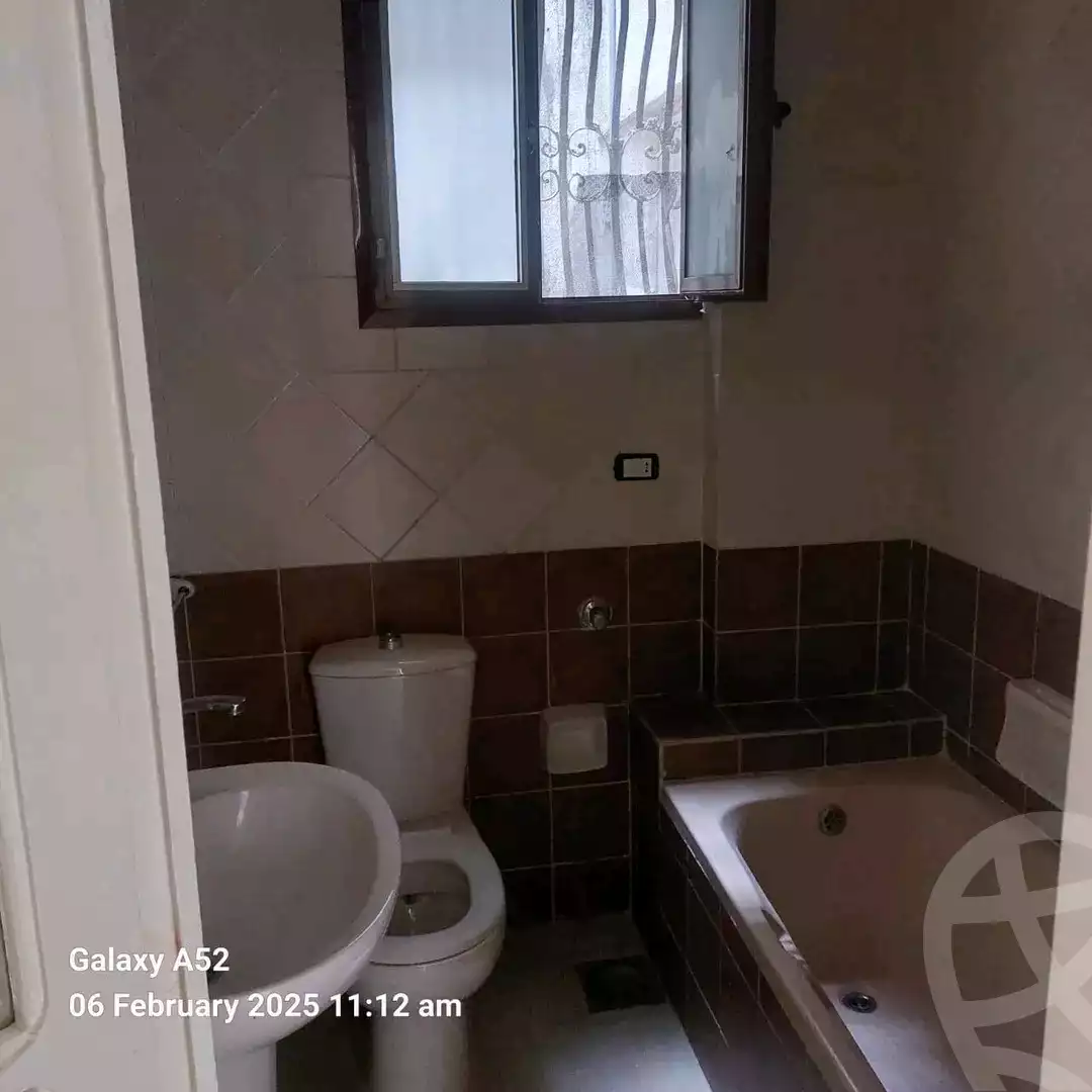 https://aqarmap.com.eg/en/listing/5712161-for-sale-alexandria-l-jmy-lbytsh-el-hanafeya-st
