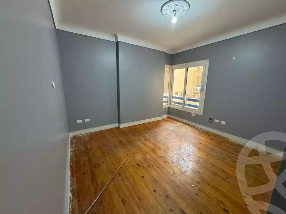 https://aqarmap.com.eg/en/listing/5712542-for-rent-alexandria-zezenia