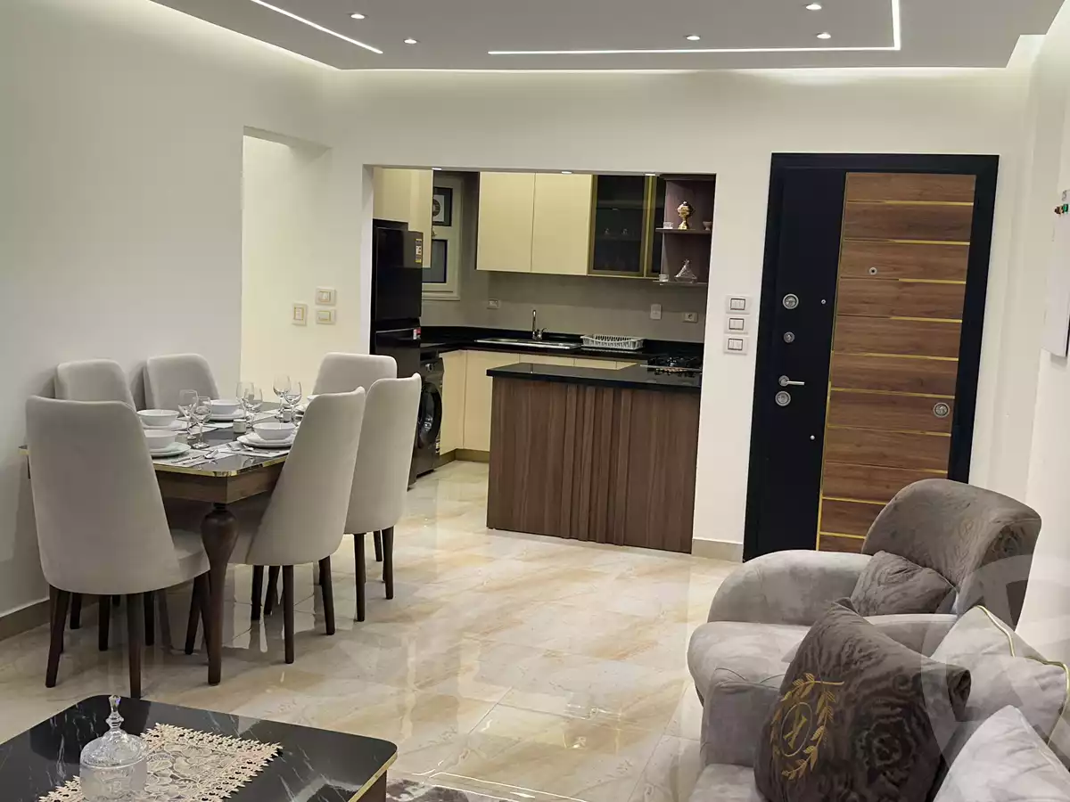 https://aqarmap.com.eg/en/listing/5714722-for-rent-cairo-new-cairo-lrhb-city-phase-1-ahmed-rami-st