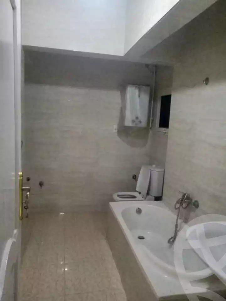 https://aqarmap.com.eg/en/listing/5715245-for-rent-cairo-mokattam-lhdb-l-ly-el-naforah-square