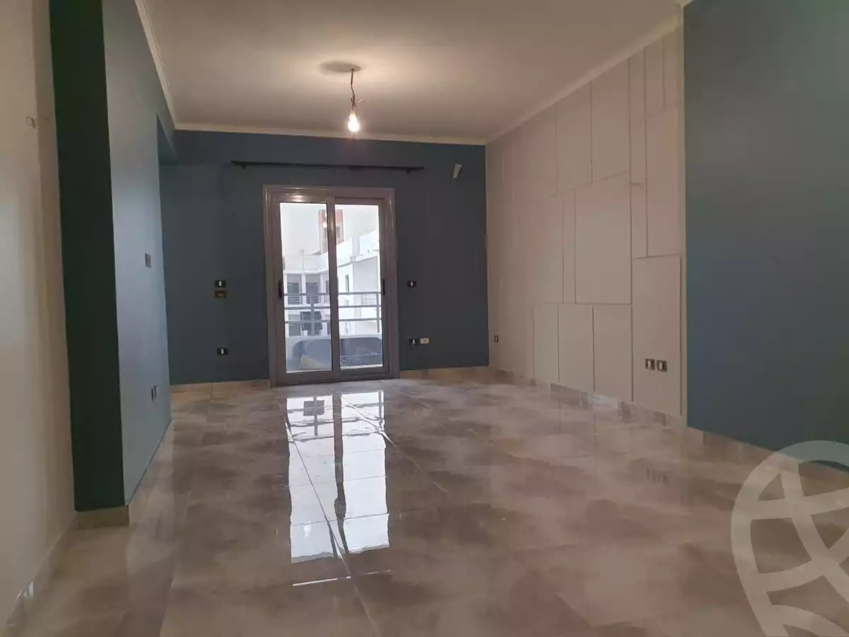 https://aqarmap.com.eg/ar/listing/5715677-for-sale-cairo-mokattam-el-hadabah-el-wosta-el-mantaqa-el-talta-al-rawda-resort-road