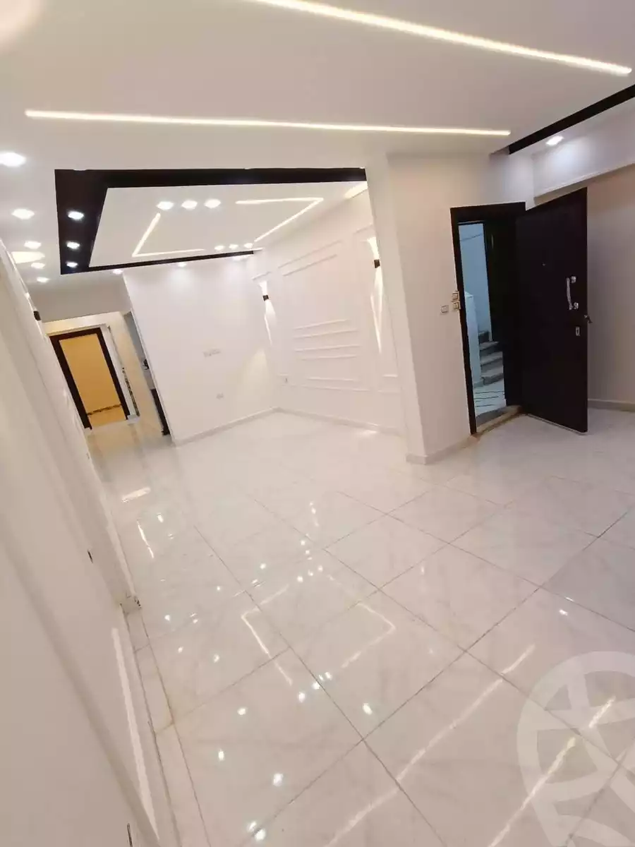 https://aqarmap.com.eg/en/listing/5716130-for-sale-alexandria-l-jmy-el-hanouvel-el-kholafaa-el-rashdeen-st