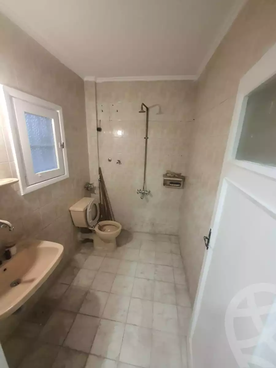 https://aqarmap.com.eg/en/listing/5717808-for-sale-alexandria-mansheya-el-nasr-st