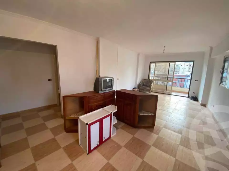 https://aqarmap.com.eg/en/listing/5718522-for-sale-alexandria-zezenia-ibrahim-el-attar-st