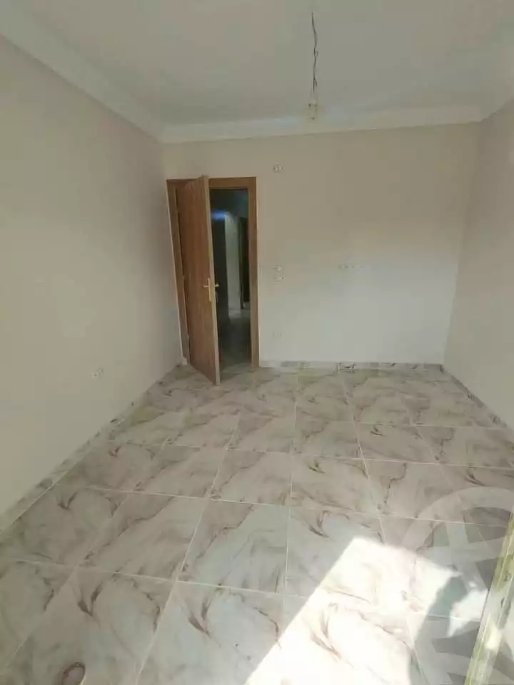 https://aqarmap.com.eg/en/listing/5718582-for-sale-cairo-helwan-hadayek-helwan-el-eshrein-st