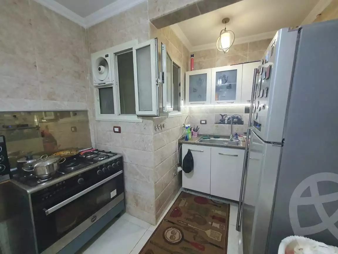 https://aqarmap.com.eg/ar/listing/5718602-for-sale-cairo-helwan-hadayek-helwan-el-eshrein-st