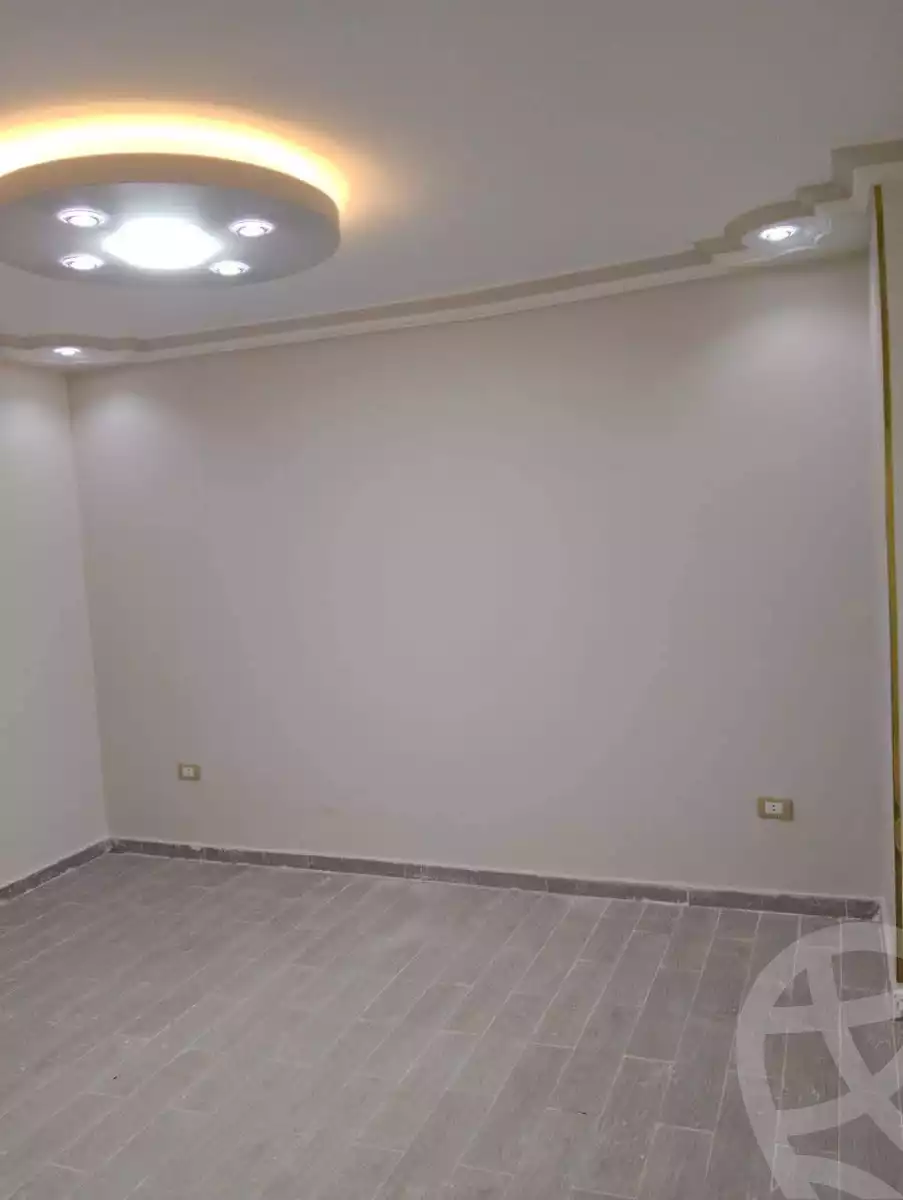 https://aqarmap.com.eg/ar/listing/5719109-for-sale-alexandria-l-jmy-lbytsh-al-aeda-al-kadema-st