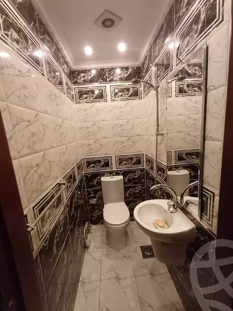 https://aqarmap.com.eg/en/listing/5721283-for-rent-cairo-mokattam-lhdb-l-ly-shareaa-9