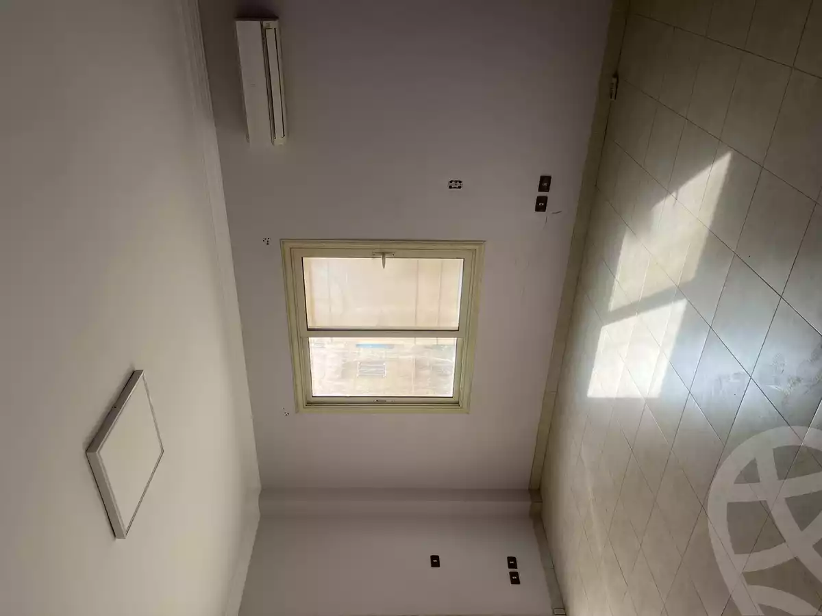 https://aqarmap.com.eg/en/listing/5721315-for-sale-cairo-new-cairo-el-ahyaa-third-neighborhood-street-1