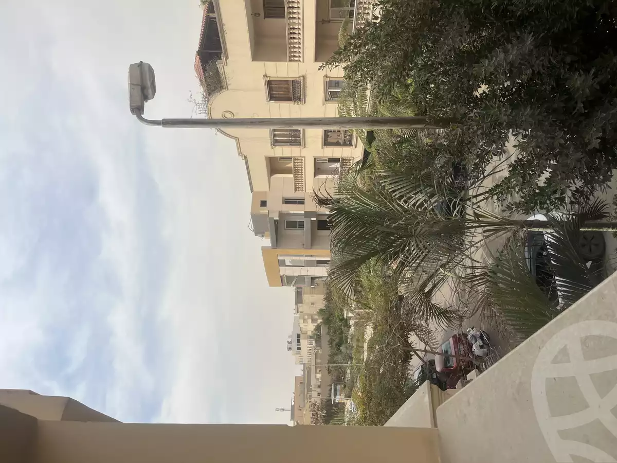 https://aqarmap.com.eg/en/listing/5721315-for-sale-cairo-new-cairo-el-ahyaa-third-neighborhood-street-1