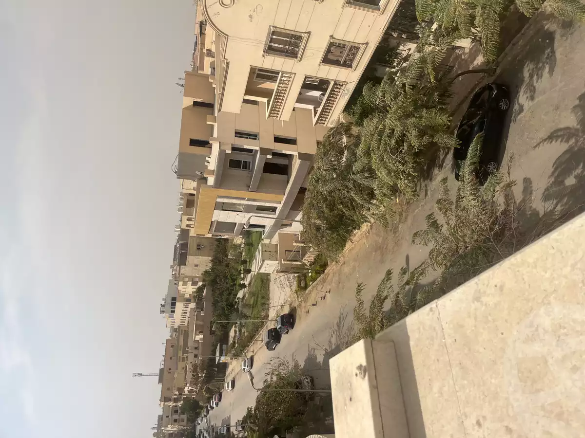 https://aqarmap.com.eg/en/listing/5721315-for-sale-cairo-new-cairo-el-ahyaa-third-neighborhood-street-1